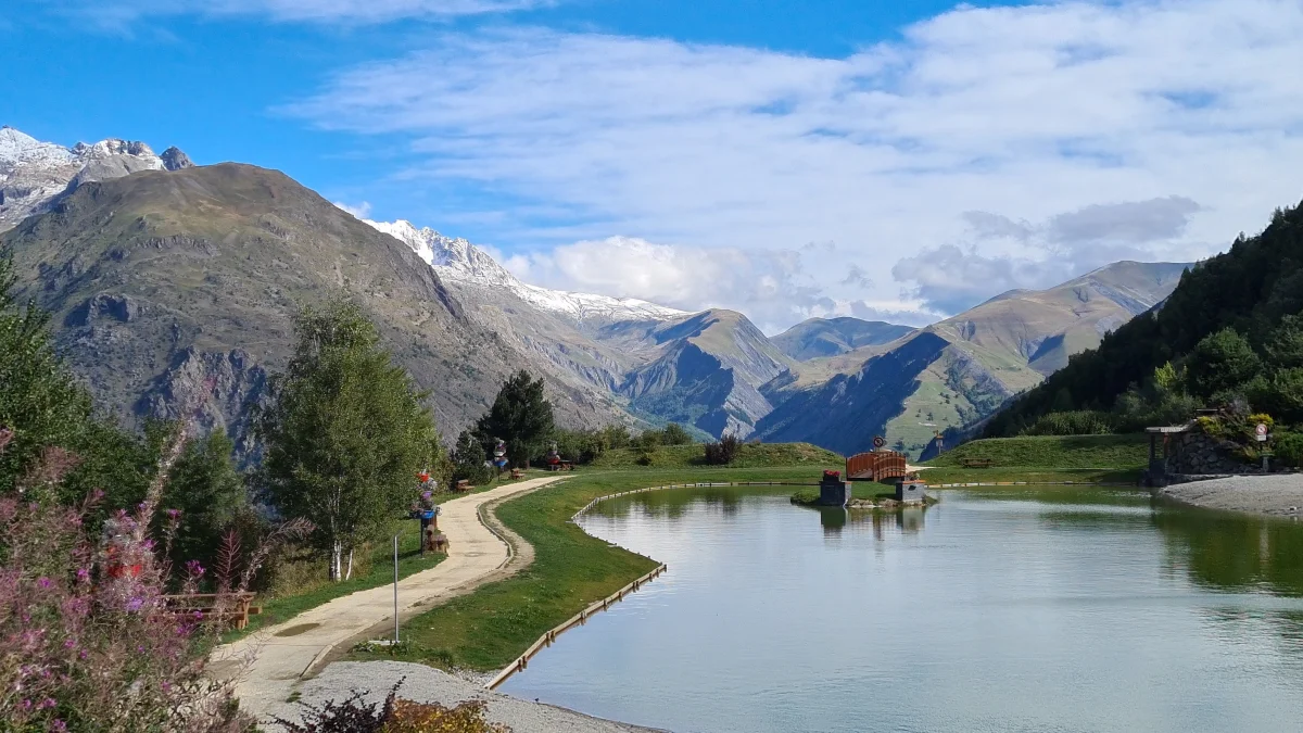 Lac de la buissoniere 2 Alpes