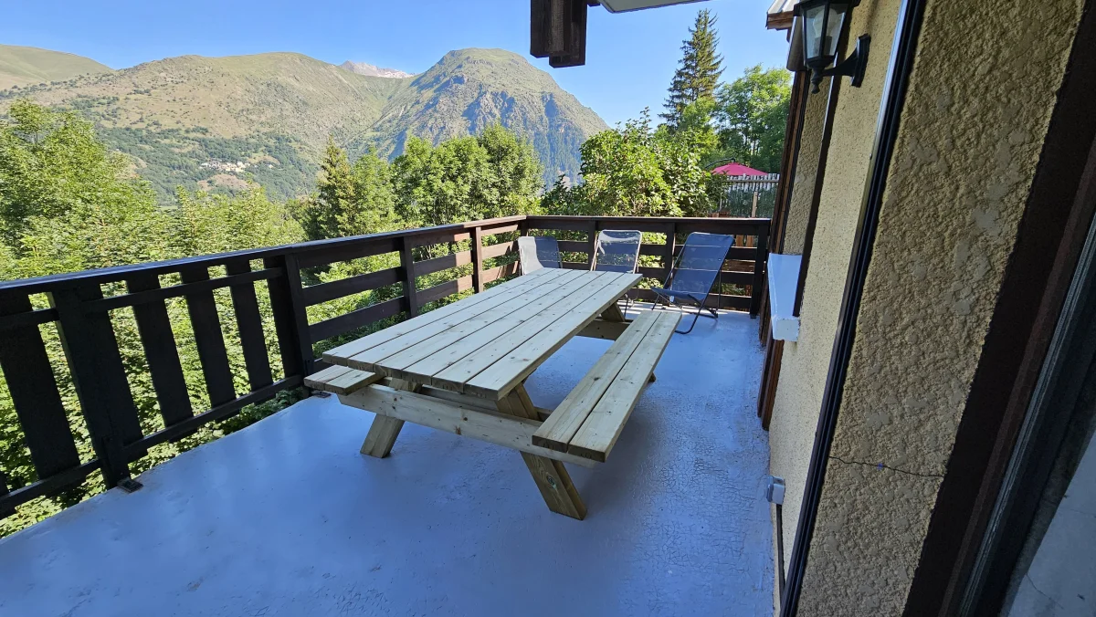 Terrasse table transats